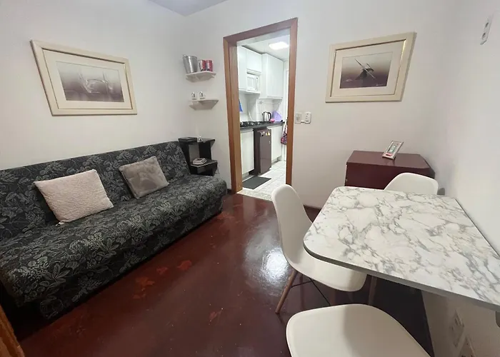 Flat Na Orla Do Guaíba Com Piscina E Camareira 3*