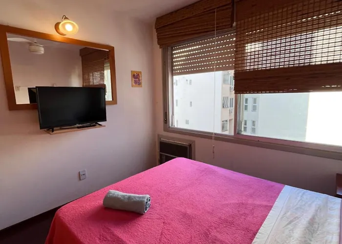 Aparthotel Flat Na Orla Do Guaíba Com Piscina E Camareira